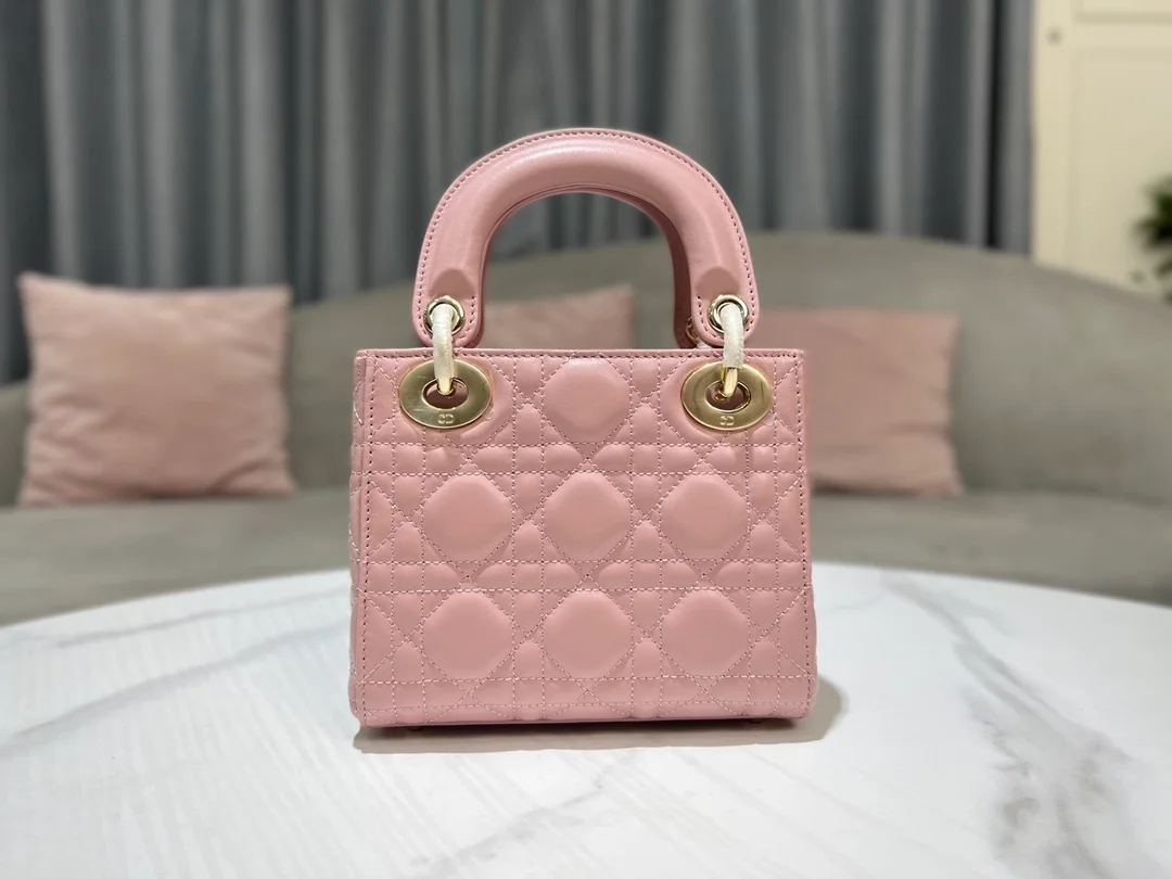 디올 레이디 페이던트 까나쥬 미니 백 앤틱 핑크