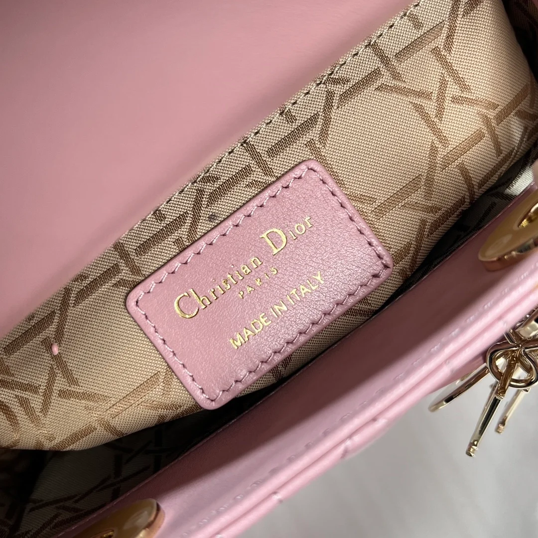 디올 레이디 페이던트 까나쥬 미니 백 앤틱 핑크