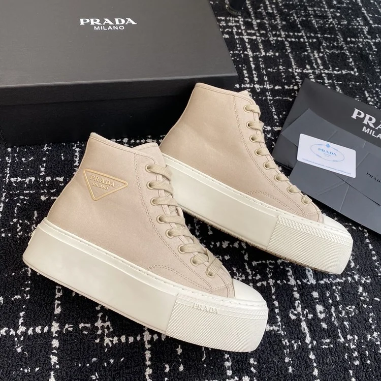 프라다 페브릭 스니커즈 핑크 하이탑