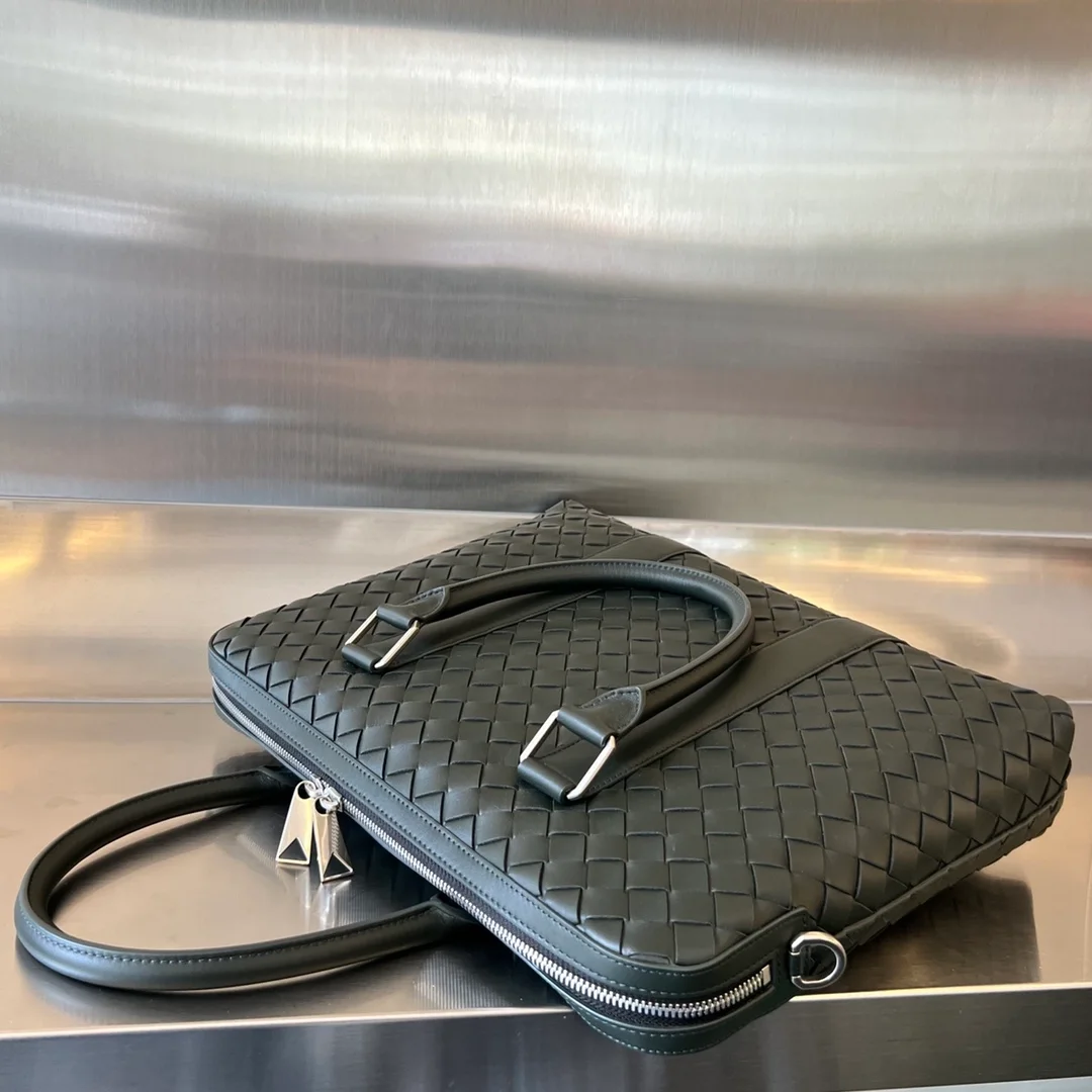 보테가 베네타 브리프케이스 슬레이트 컬러