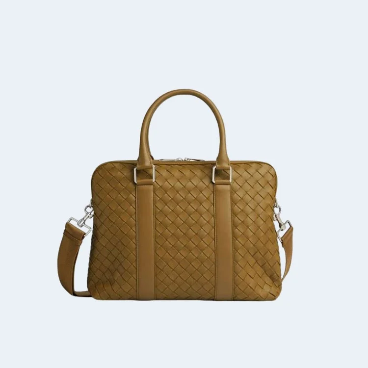 보테가 베네타 슬림 인트레치아토 브리프케이스