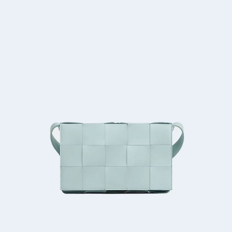 보테가 베네타 스트랩 카세트 백 틸 워시