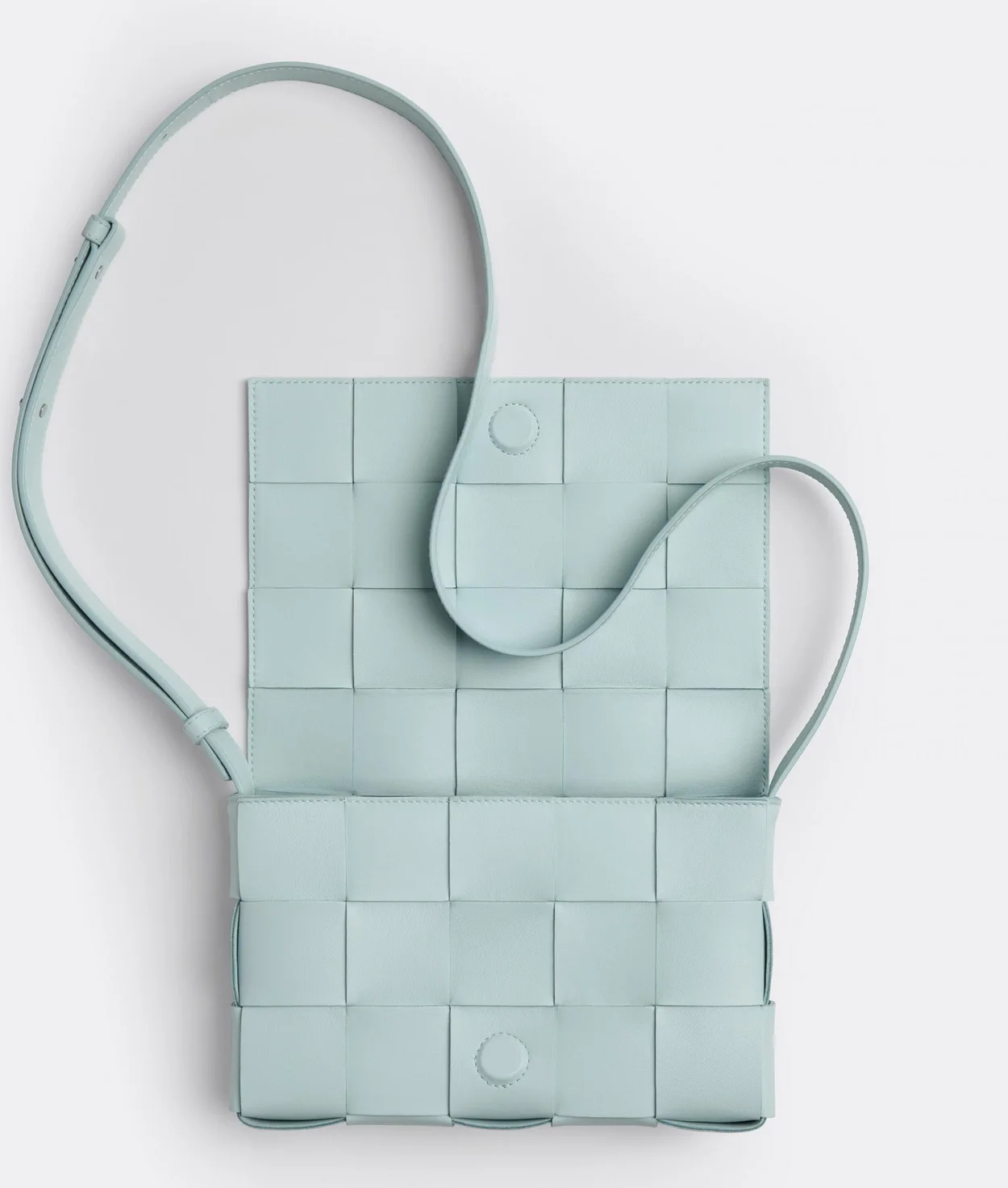 보테가 베네타 스트랩 카세트 백 틸 워시