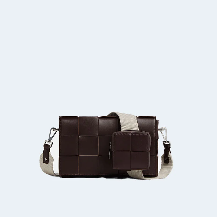 보테가 베네타 스트랩 투톤 카세트 백