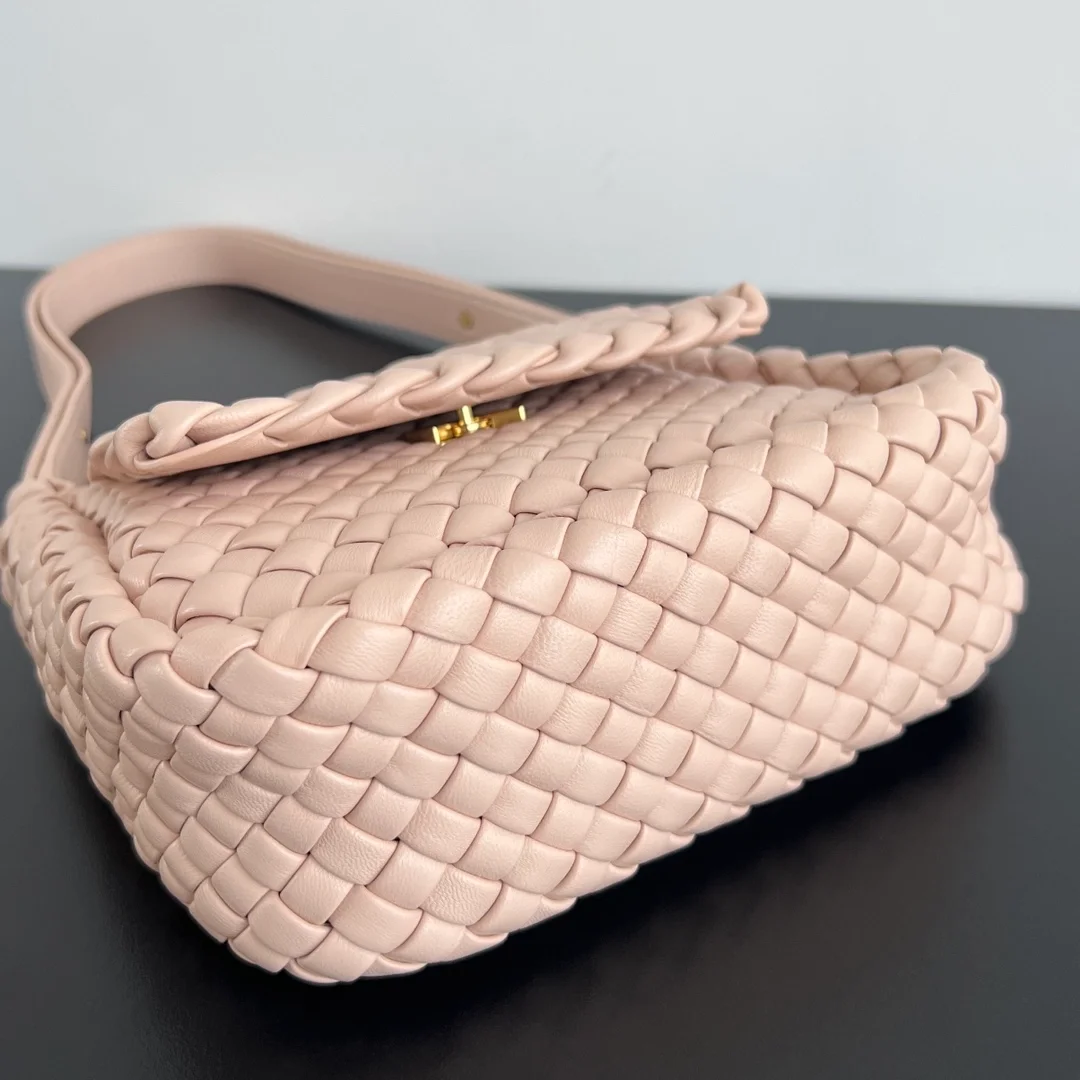 보테가 베네타 스몰 브릭 카세트백 핑크