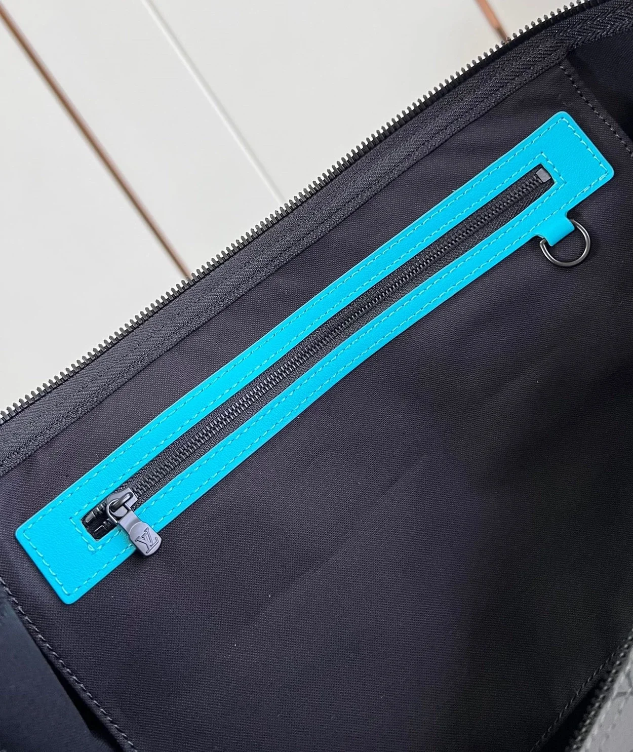 루이비통 키폴 반둘리에 55 M11480