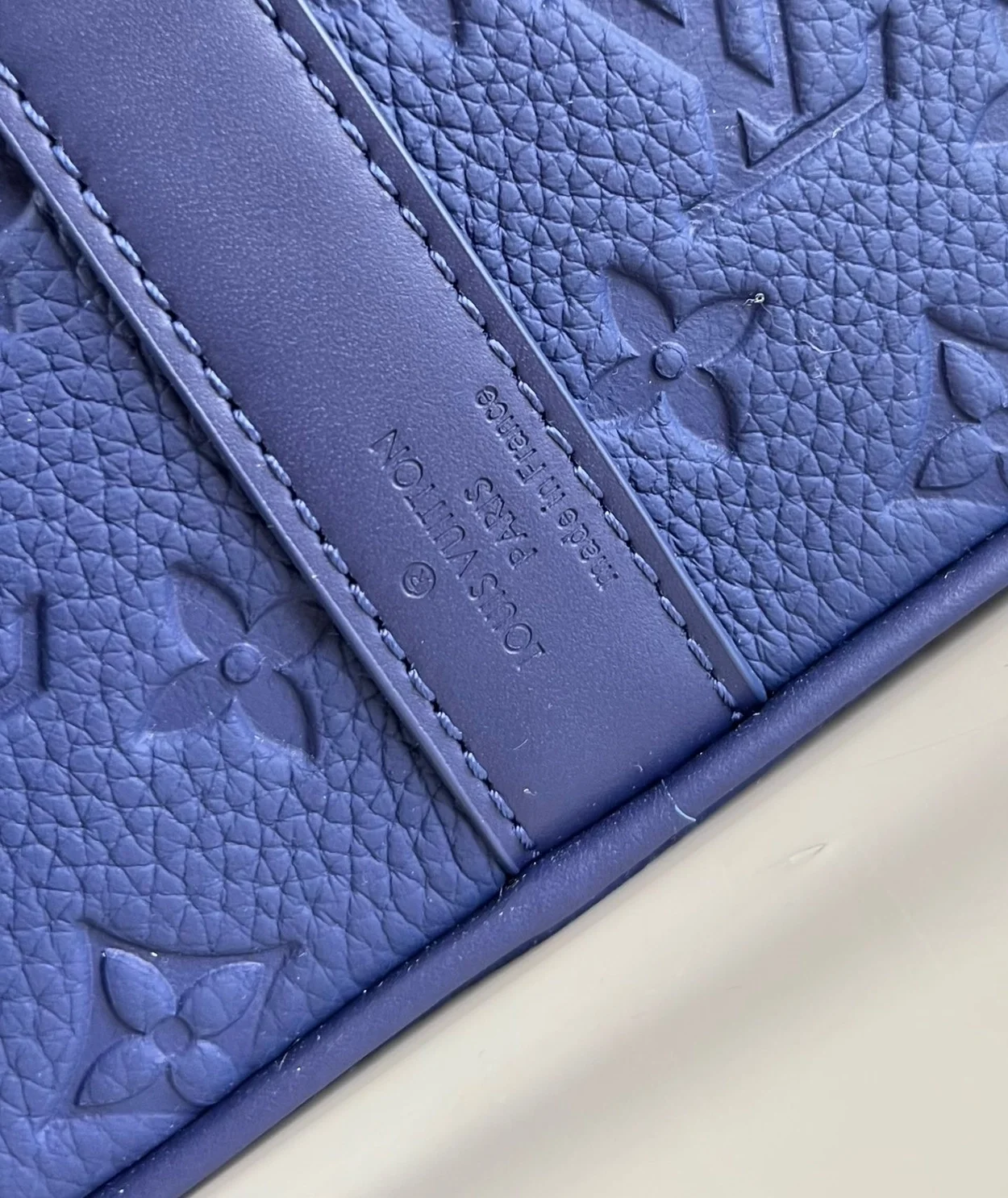 루이비통 키폴 반둘리에 35 M11691