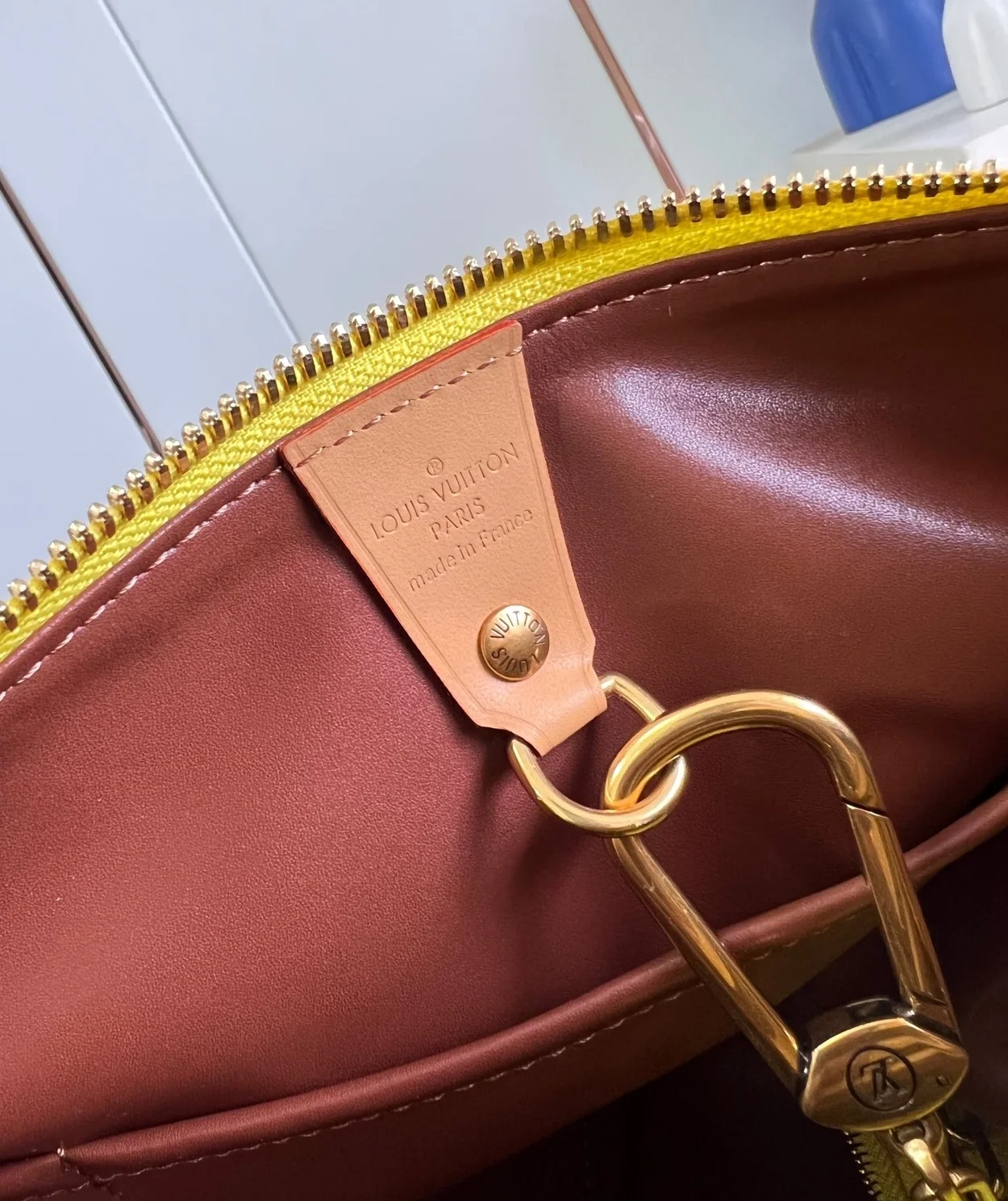 루이비통 스피디 P9 반둘리에 40 M24419