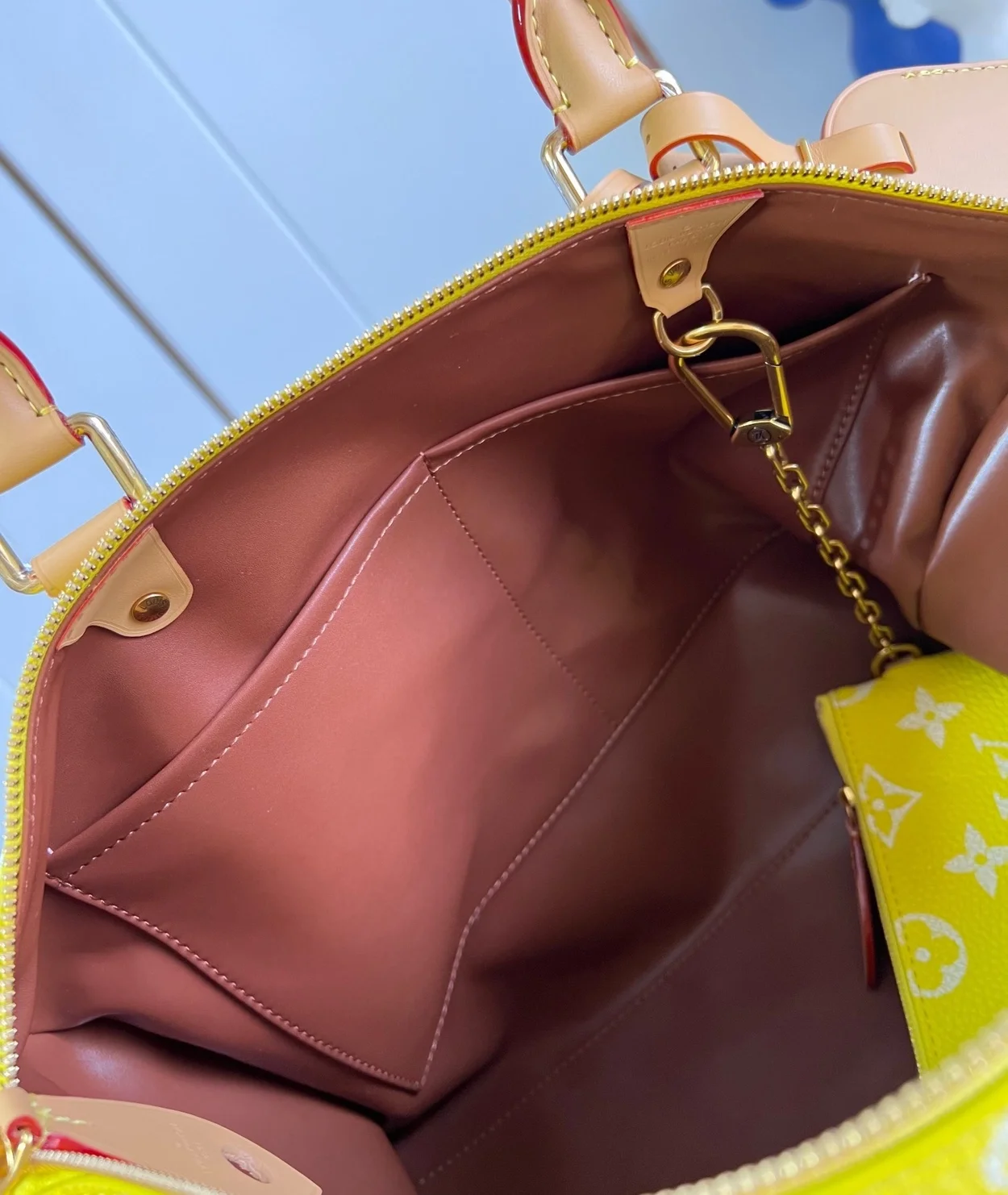 루이비통 스피디 P9 반둘리에 40 M24419