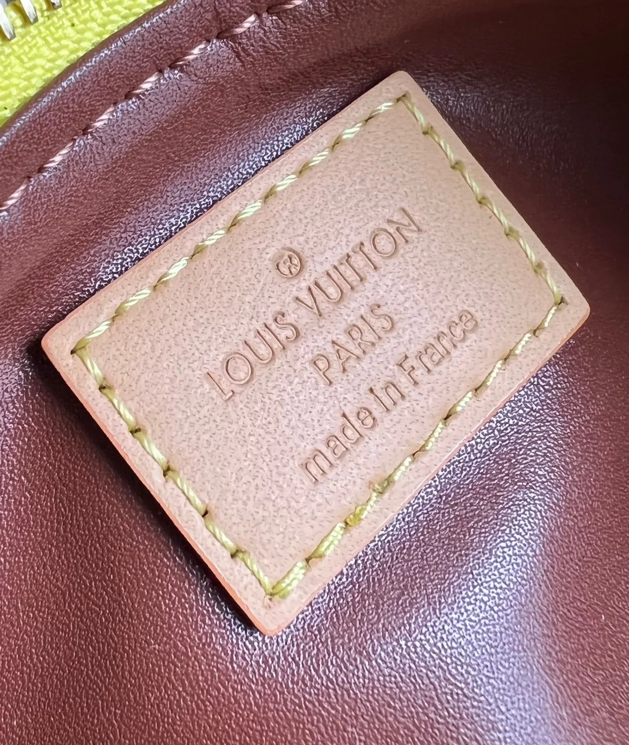 루이비통 스피디 P9 반둘리에 40 M24419