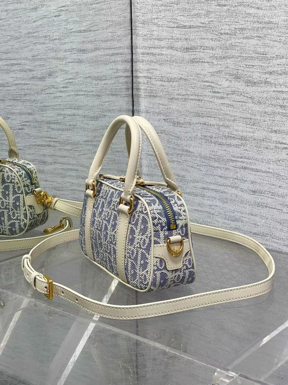 디올  바이브 볼링 백