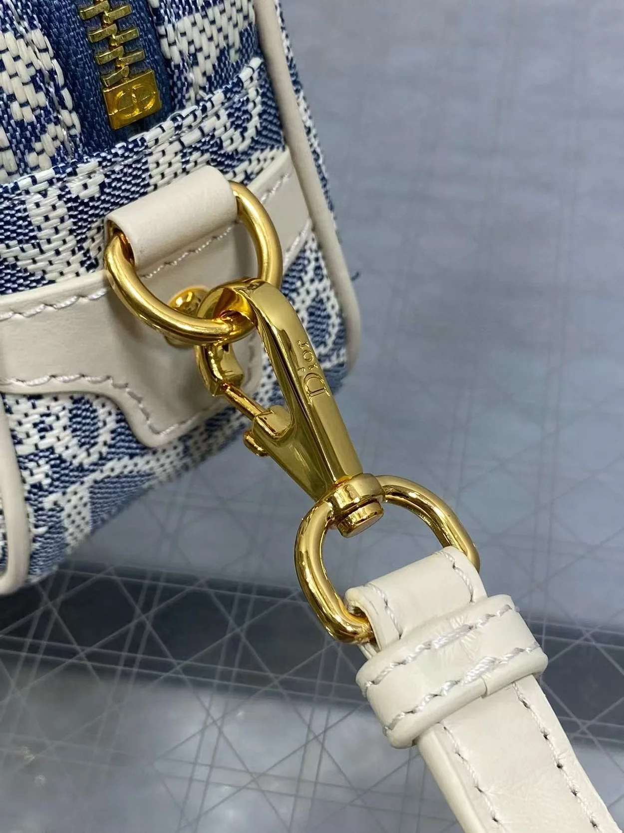 디올  바이브 볼링 백