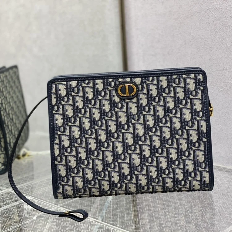 디올 30 몽테뉴 파우치 클러치백