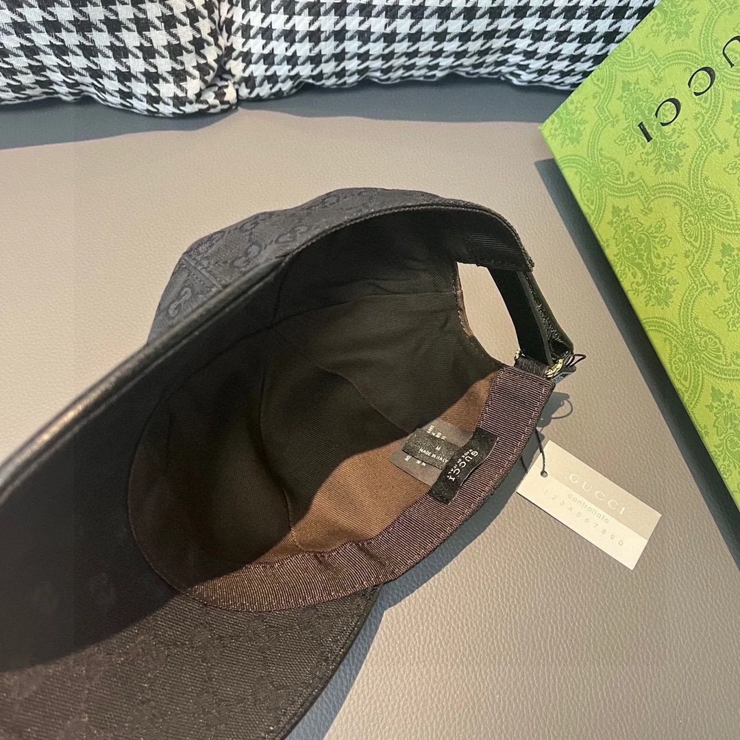 구찌 GG캔버스 베이스볼 볼캡