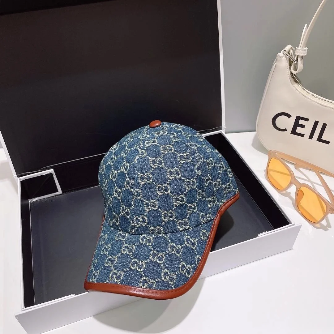 구찌 GG 자카드 블루 데님 베이스볼 캡