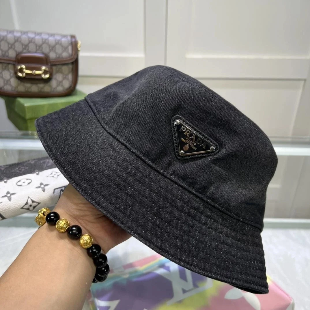 프라다 블랙 워싱 데님 버킷 햇