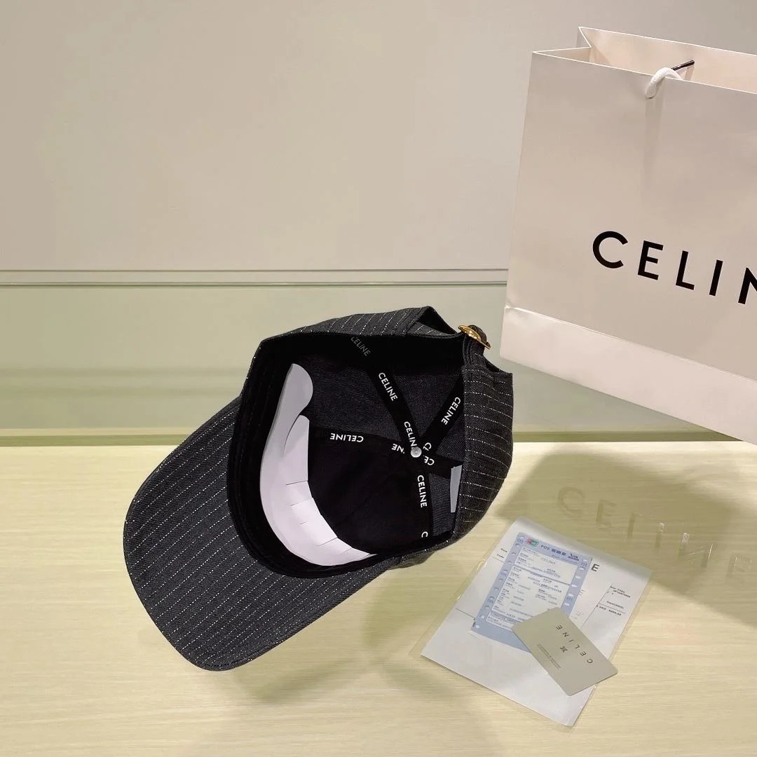 셀린느 트리옹프 스트라이프 베이스볼 캡