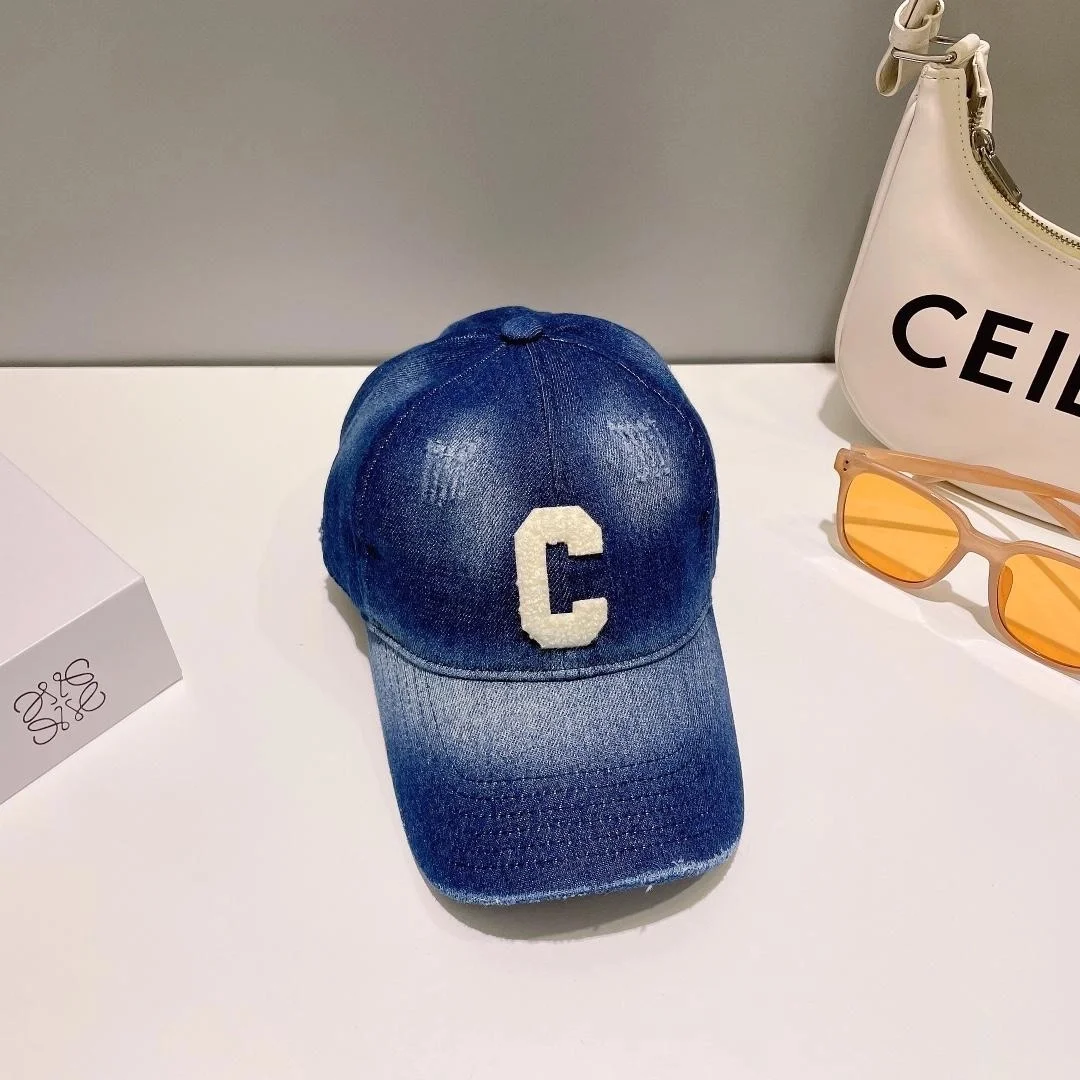 셀린느 이니셜 워시 데님 베이스볼 캡