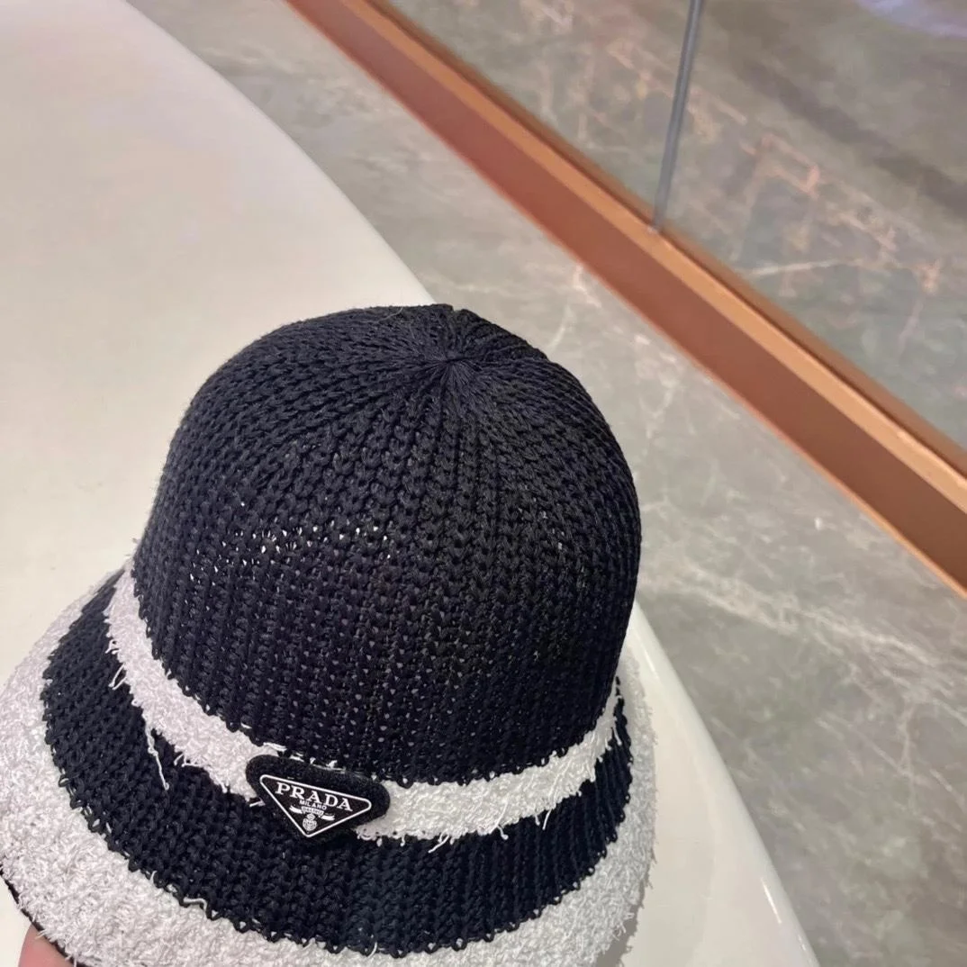 프라다 배색 블랙 니트 버킷 햇