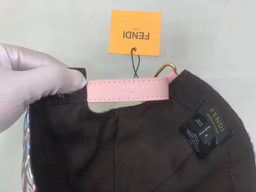 펜디 FF 풀 자카드 멀티 컬러 베이스볼 캡