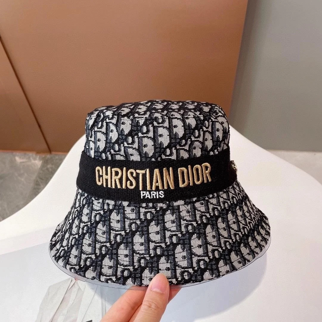 디올 오블리크 블랙 스몰 브림 버킷 햇