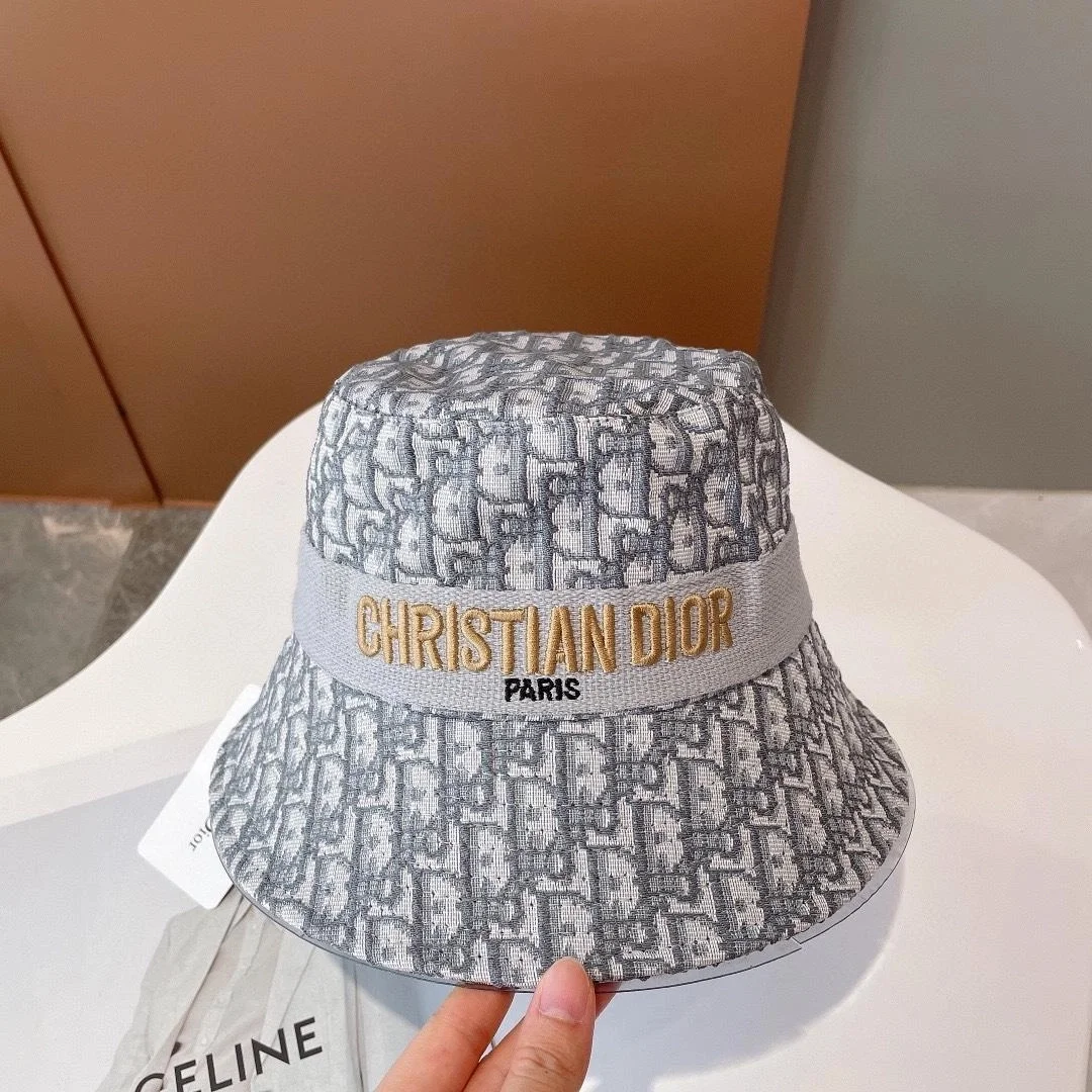 디올 오블리크 그레이 스몰 브림 버킷 햇