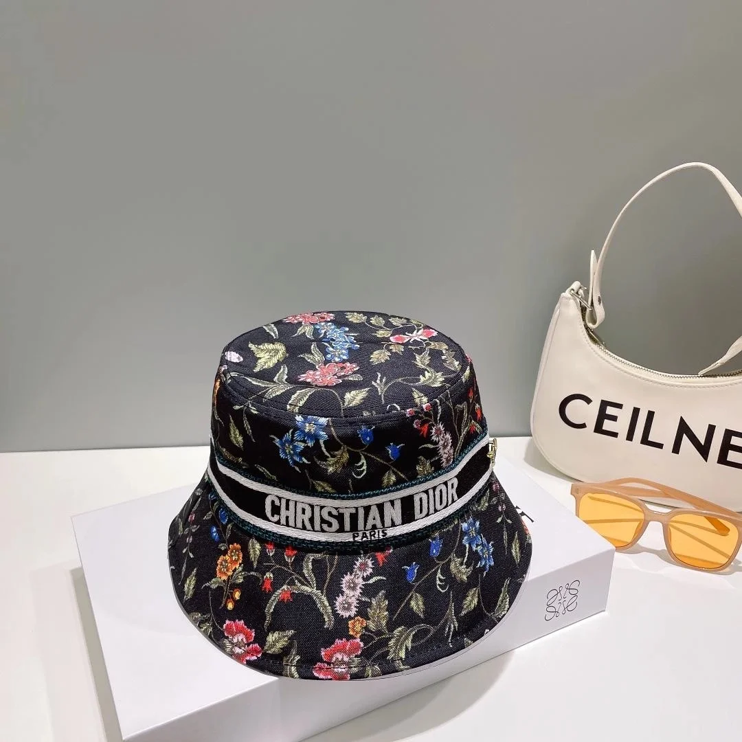 디올 D-BOBBY 페티 플로럴 블랙 스몰 버킷 햇