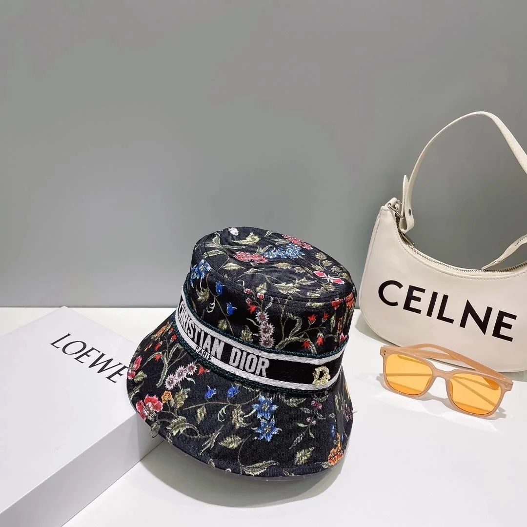 디올 D-BOBBY 페티 플로럴 블랙 스몰 버킷 햇