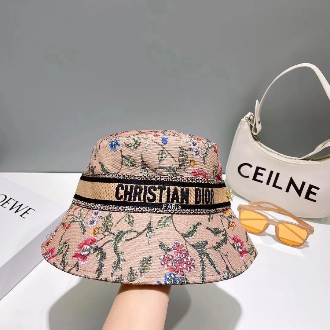디올 D-BOBBY 페티 플로럴 베이지 스몰 버킷 햇