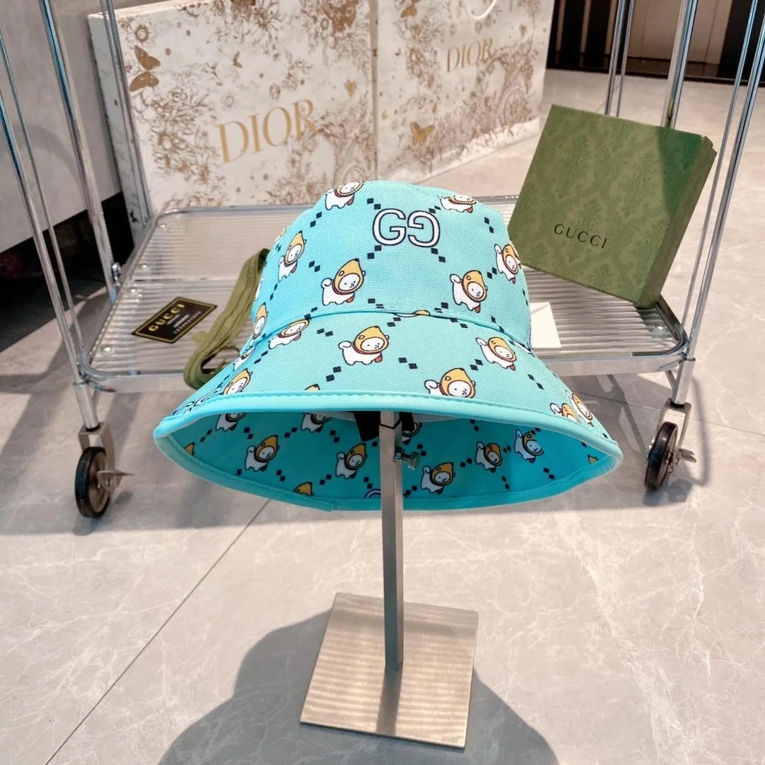 구찌 카와이 애니멀 프린트 블루 코튼 버킷 햇