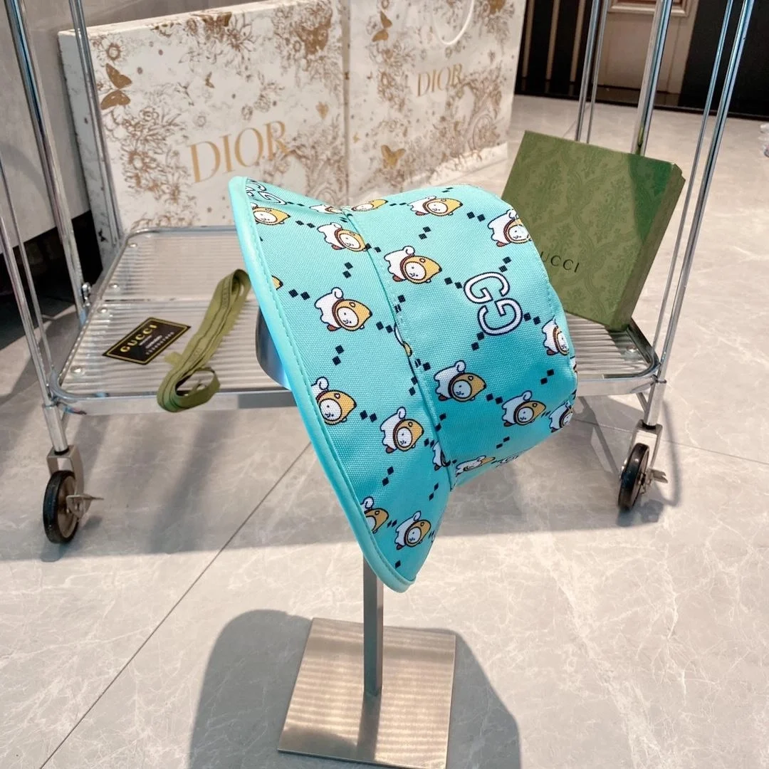 구찌 카와이 애니멀 프린트 블루 코튼 버킷 햇