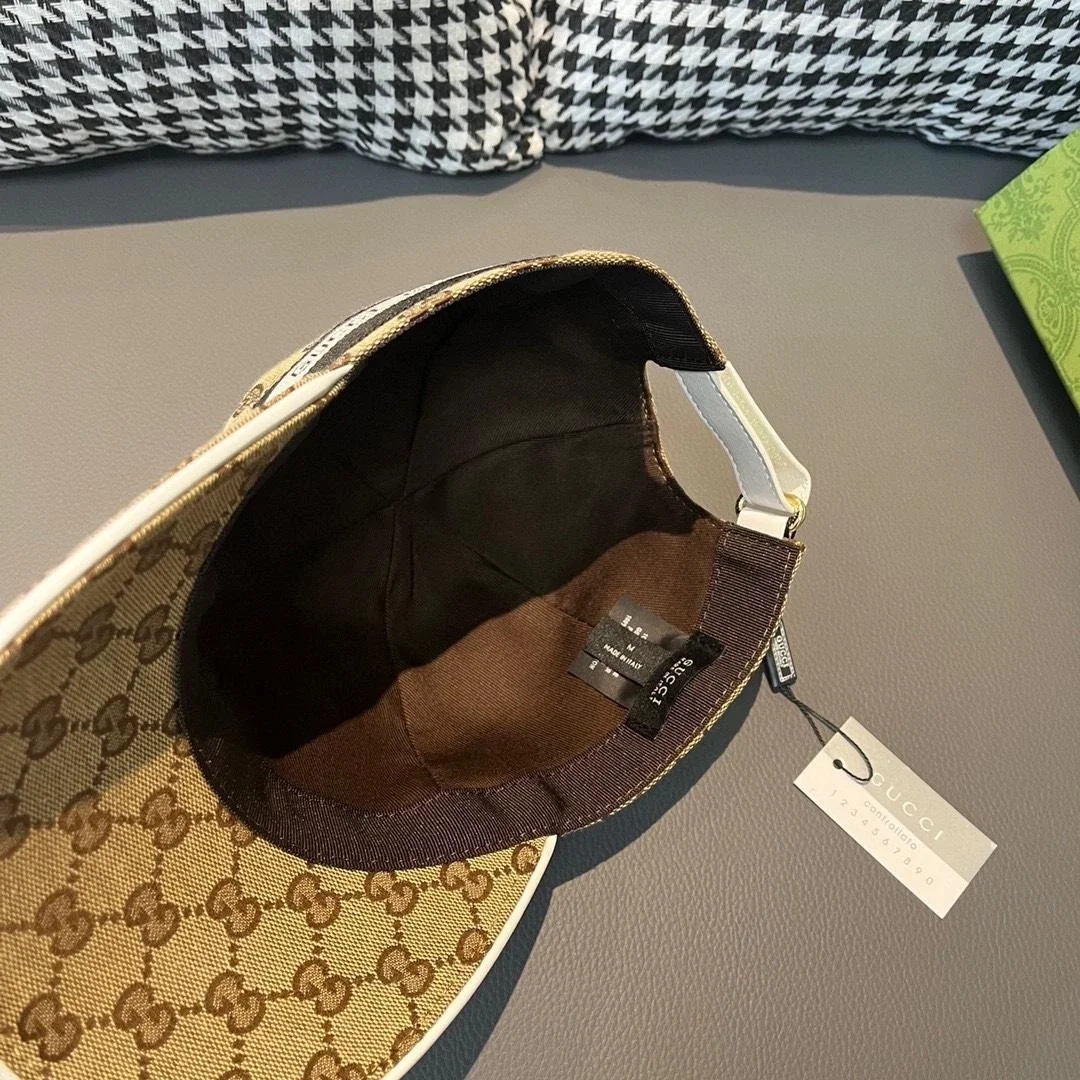 구찌 GG 자카드 로고 패치 베이지 베이스볼 캡