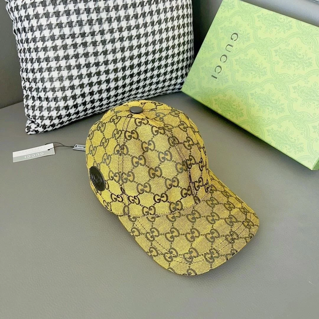 구찌 GG 모노그램 레더 로고 옐로우 베이스볼 캡
