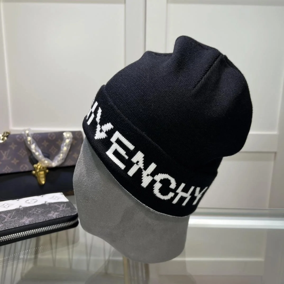 지방시 블랙 울 비니