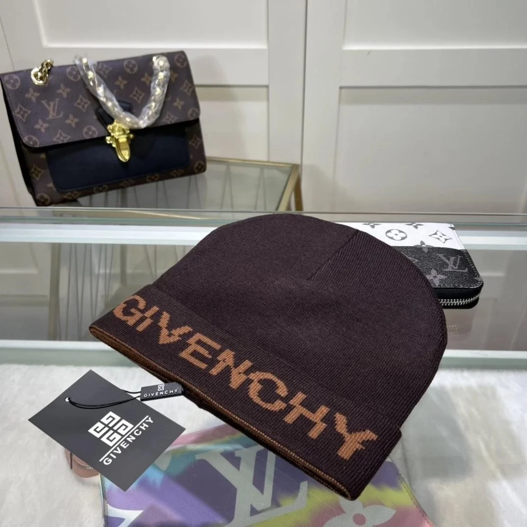 지방시 브라운 울 비니