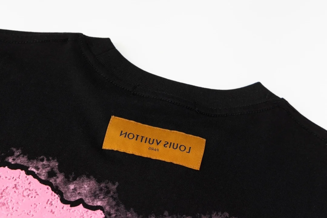 루이비통 클라우드 자카드 티셔츠 블랙