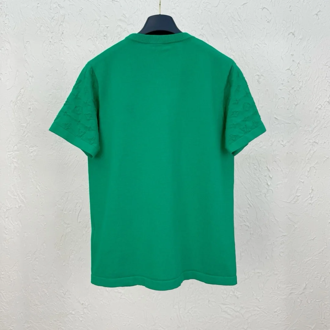 루이비통 숏 슬리브드 시그니처 크루넥 티셔츠 1AFIU1