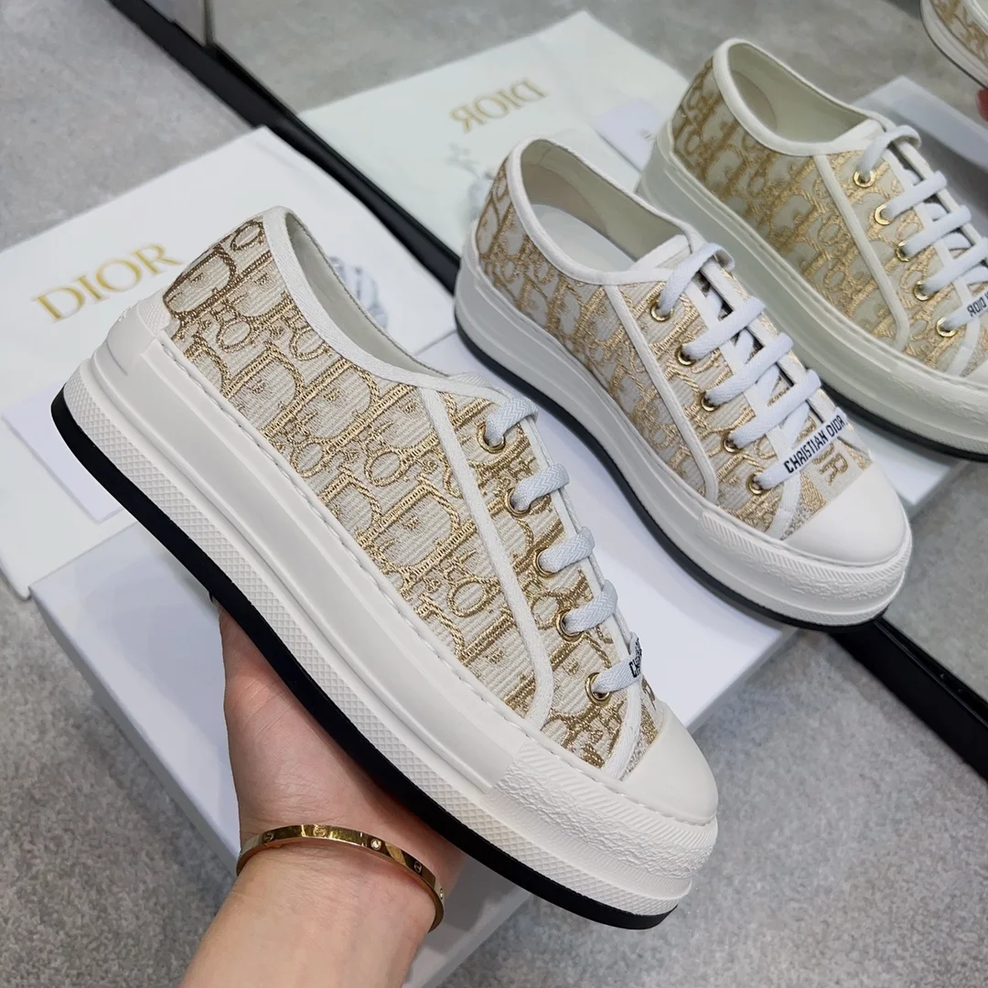 디올 플랫폼 스니커즈 화이트&골드