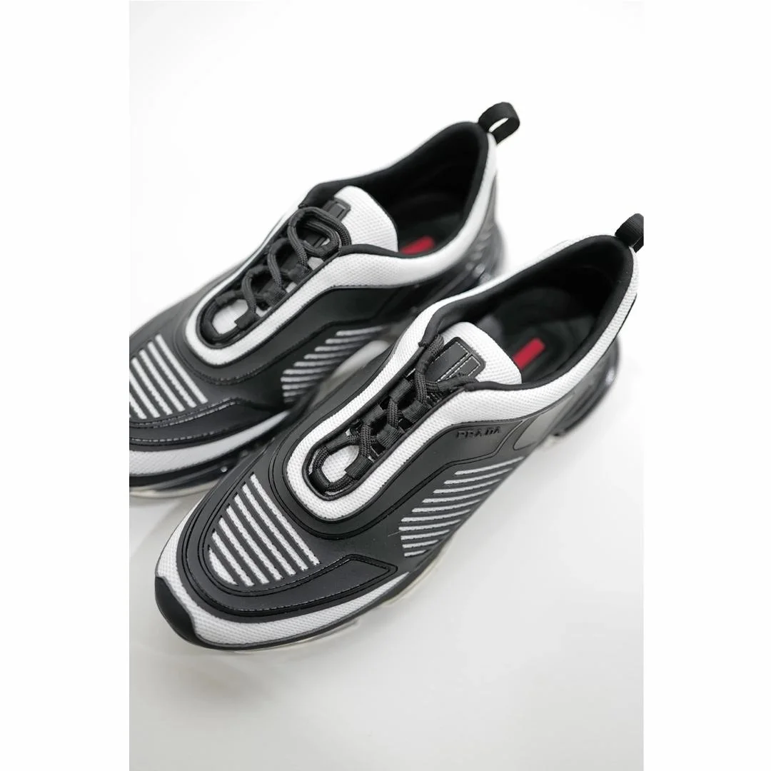 프라다 Cloudbust Air 스니커즈 블랙
