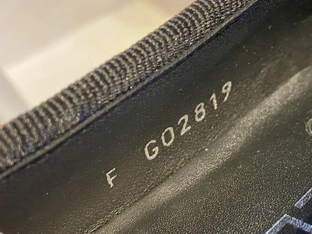 샤넬 발레리나 플랫 트위드 페이턴트 카프스킨 샌들