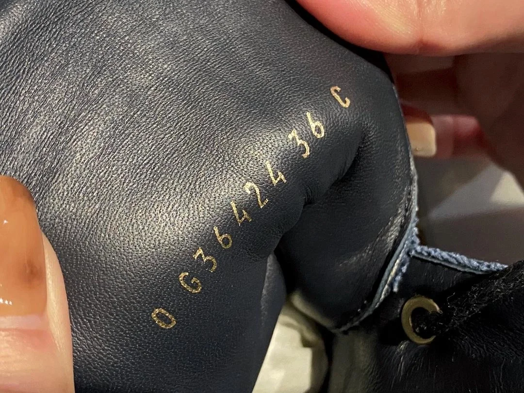 샤넬 레이스업 퀼팅 컴뱃 부츠 데님