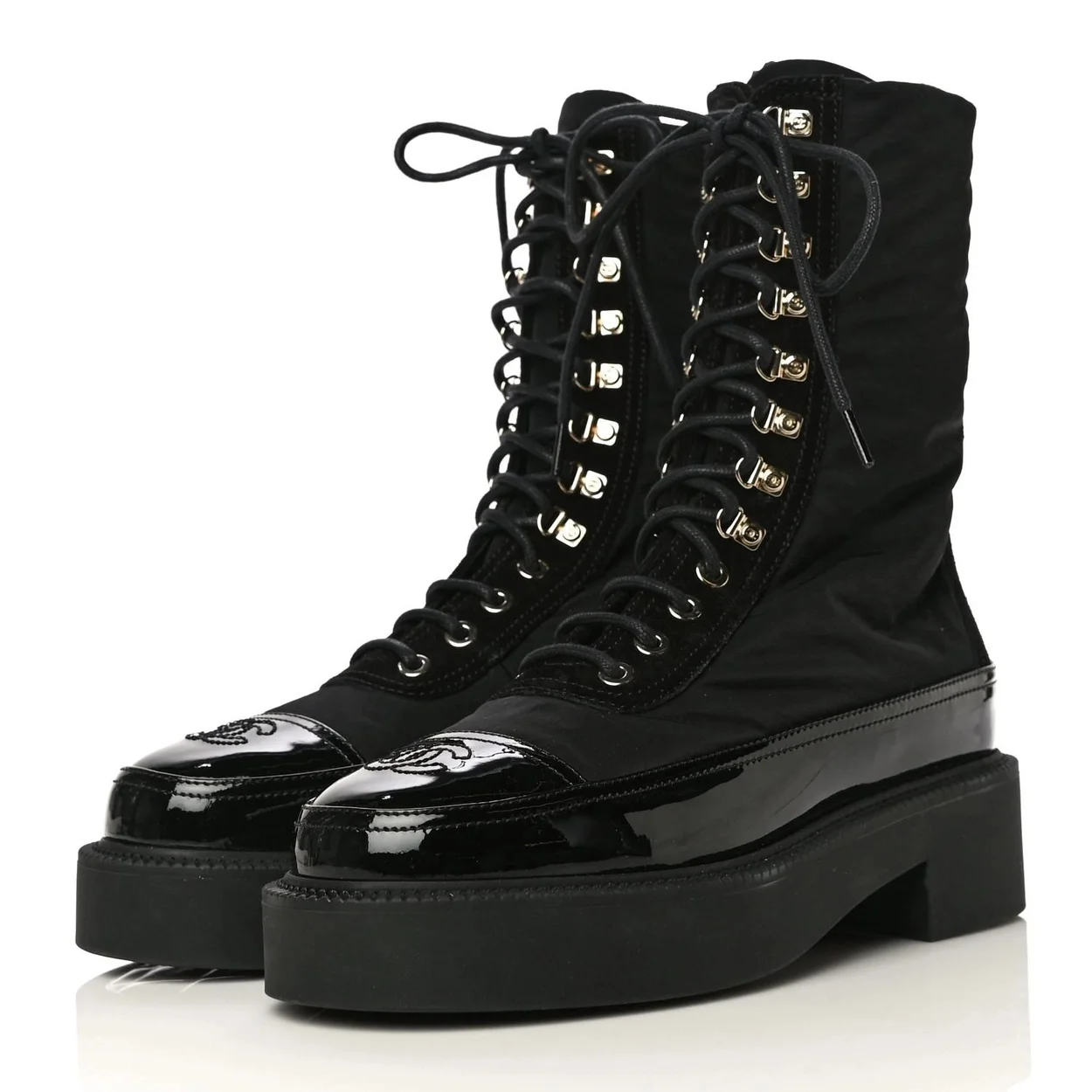 샤넬 레이스업 나일론 스웨이드 페이턴트 카프스킨 부츠