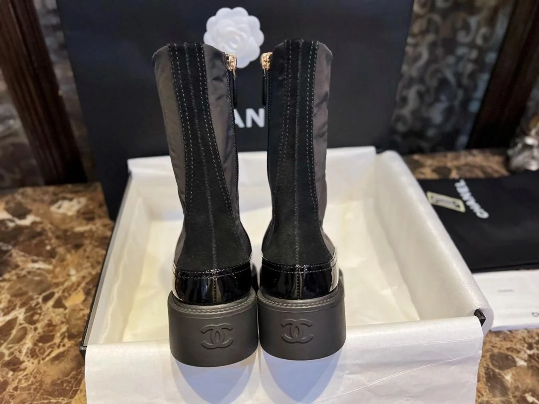 샤넬 레이스업 나일론 스웨이드 페이턴트 카프스킨 부츠