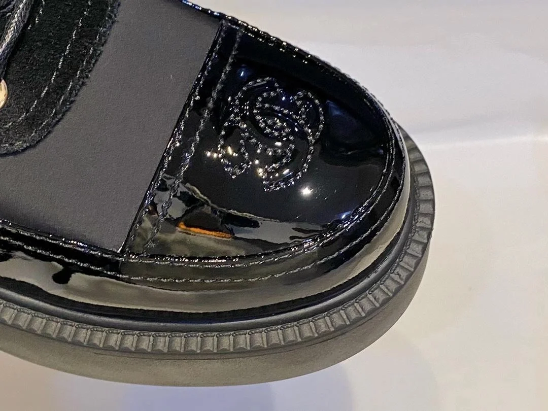 샤넬 레이스업 나일론 스웨이드 페이턴트 카프스킨 부츠