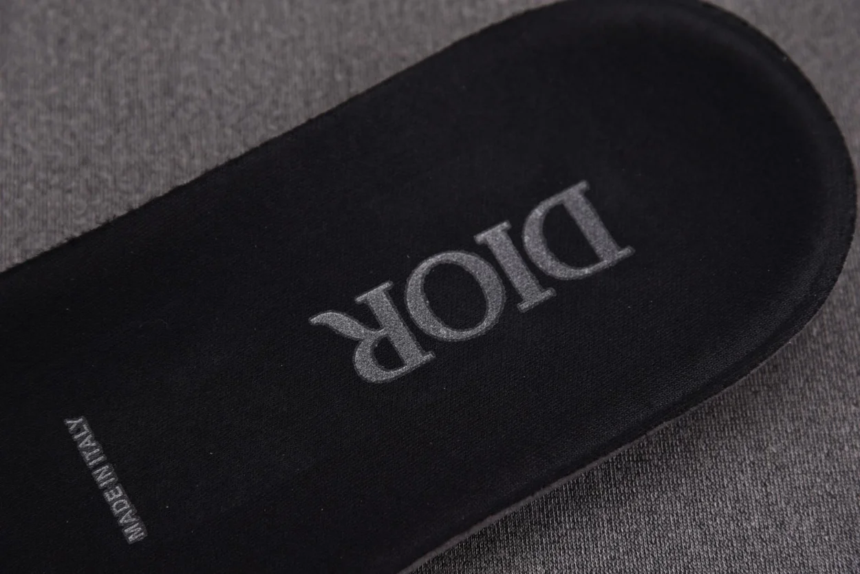 디올 B30 스니커즈 블랙 메시 & 테크니컬 패브릭