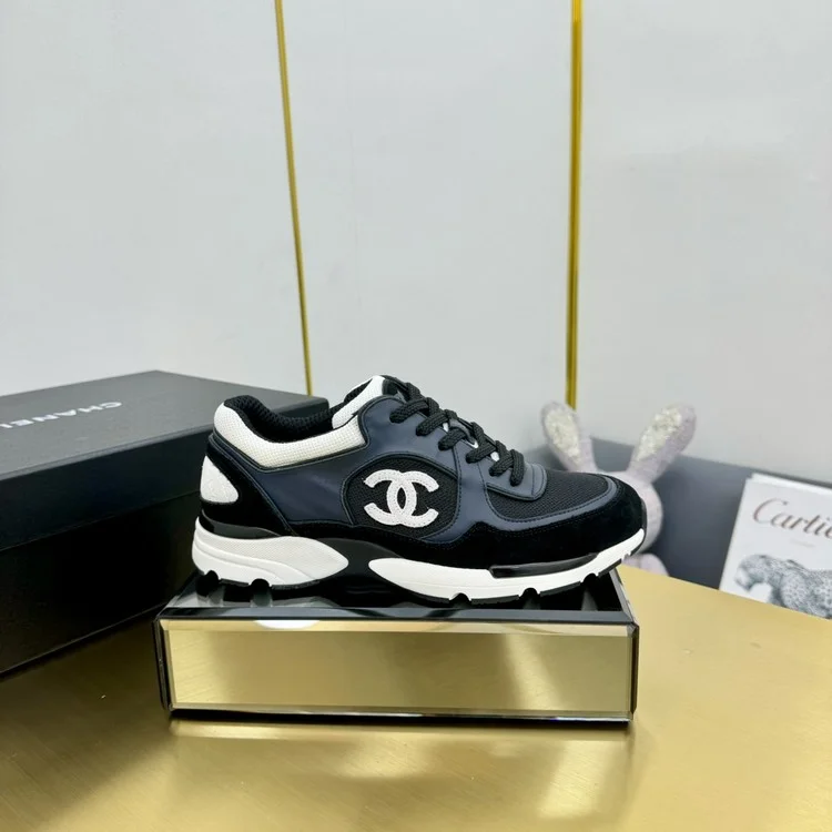 샤넬 메쉬 스웨이드