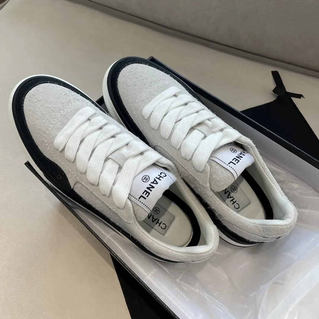 샤넬 CC로고 벨벳 스웨이드 스니커즈