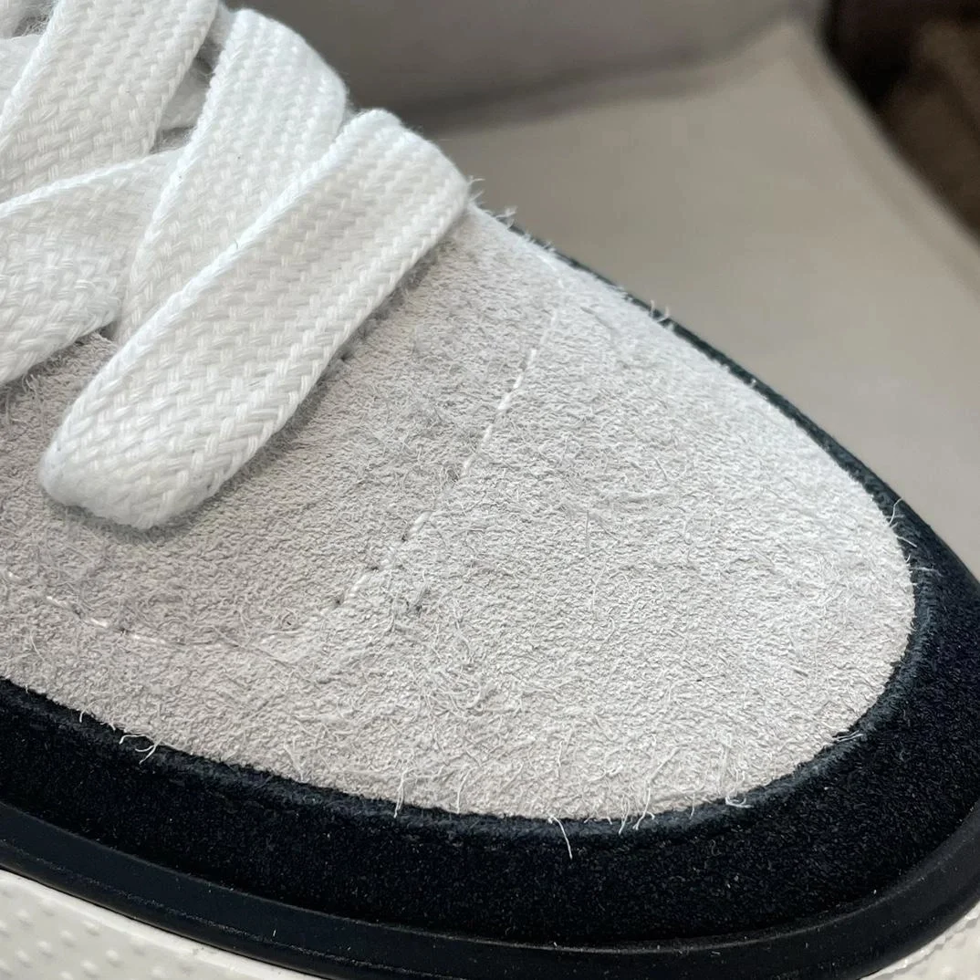 샤넬 CC로고 벨벳 스웨이드 스니커즈