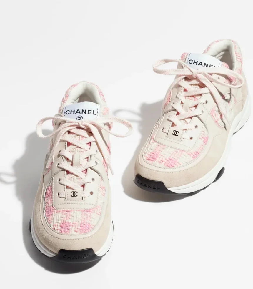샤넬 CC 로고 트위드 스니커즈 핑크