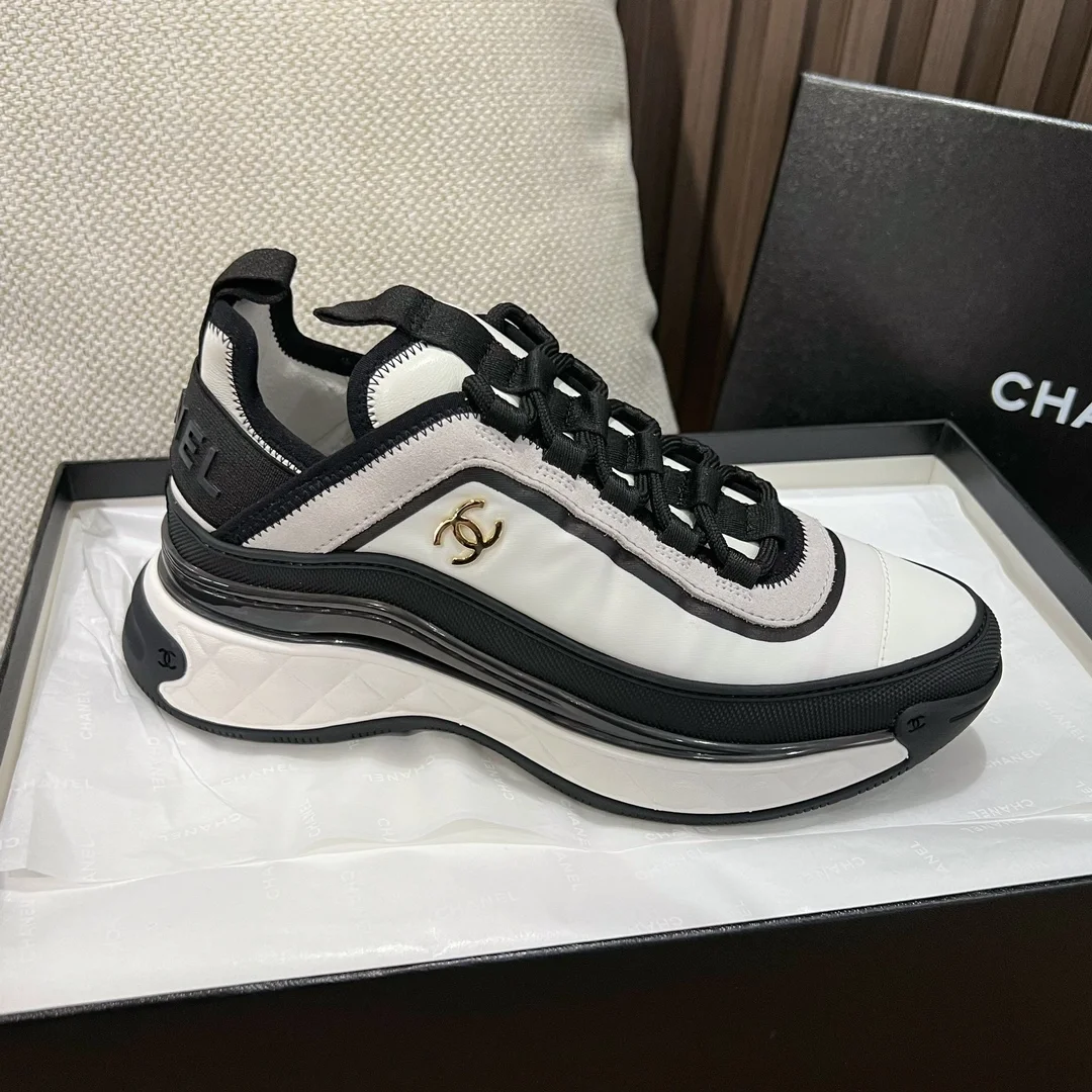 샤넬 믹스드 파이버 스니커즈 패브릭 카프스킨